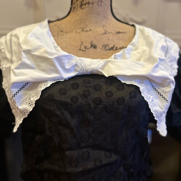 Sister Jane Black Top with White Lace Collar - Picture 3 of 12